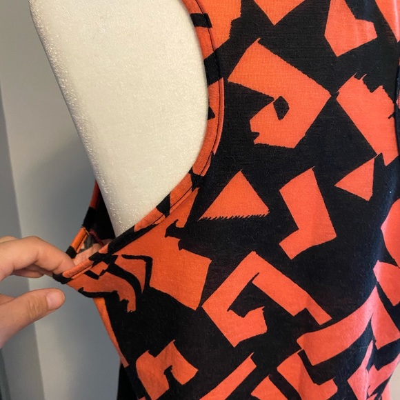 Maternity tank with geometric pattern size large - Picture 5 of 7